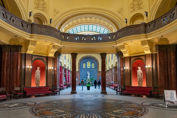 The Spas of Budapest