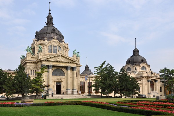 Széchenyi Medicinal Bath